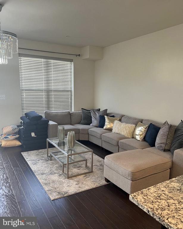 7310 Wood Pond Cir in Lanham, MD - Building Photo - Building Photo