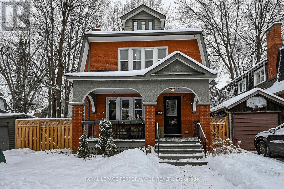 86 Maple Ln in Ottawa, ON - Building Photo