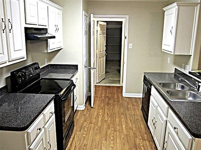 4510 Nueces River Loop in Spring, TX - Building Photo - Building Photo