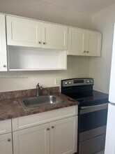 1230 SW 42nd Ave-Unit -4 in Miami, FL - Building Photo - Building Photo