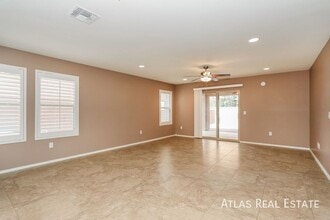 9482 Desert Fauna Loop in Tucson, AZ - Building Photo - Building Photo