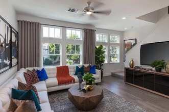 1911 Stella St in Mountain View, CA - Building Photo - Building Photo
