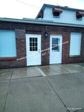 906 Clyde St in Wampum, PA - Building Photo - Building Photo