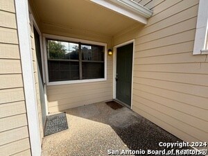 11610 Vance Jackson Rd in San Antonio, TX - Foto de edificio - Building Photo