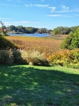 343 Ocean St in Barnstable, MA - Building Photo