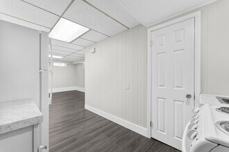 19162 Beech Daly in Redford Township, MI - Building Photo - Building Photo