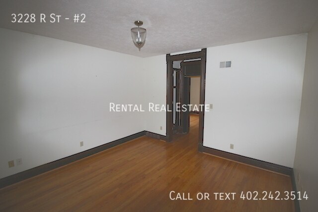 3228 R St in Lincoln, NE - Building Photo - Building Photo