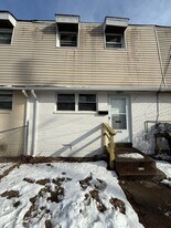 1438 S 8th St in Camden, NJ - Building Photo