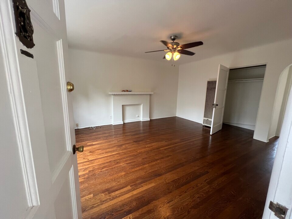 814 14th St in Santa Monica, CA - Building Photo