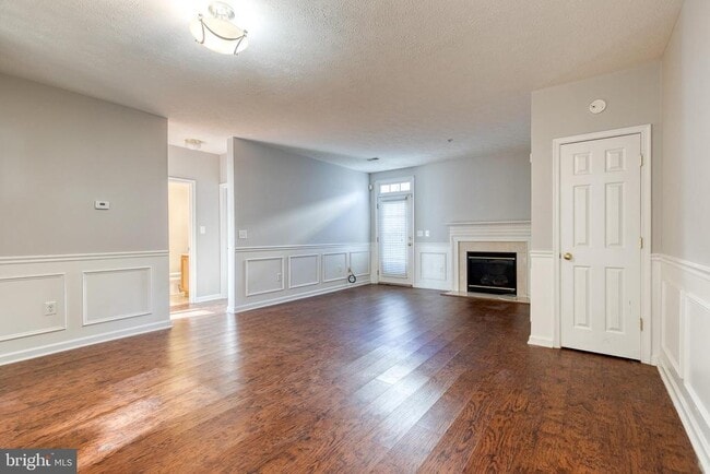 747 Heather Stone Loop in Glen Burnie, MD - Building Photo - Building Photo