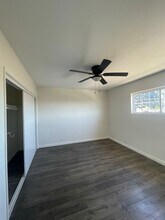 9506 Ramona St, Unit 3 in Bellflower, CA - Foto de edificio - Building Photo