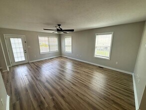 11 Cobra Ct in Martinsburg, WV - Building Photo - Building Photo