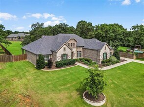 4109 Crosswind St in Burleson, TX - Building Photo - Building Photo