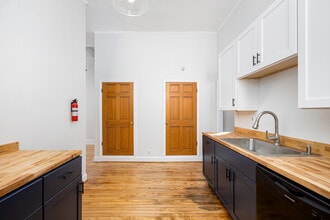 117 Pearl St in Ypsilanti, MI - Building Photo - Building Photo