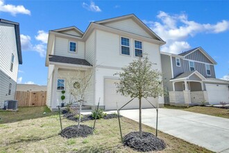 1032 Wild Leaf Wy in San Marcos, TX - Building Photo - Building Photo