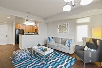 Wentworth Apartment Homes in North Bethesda, MD - Building Photo - Building Photo