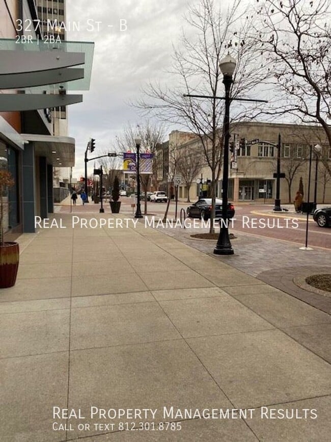 327 Main St in Evansville, IN - Building Photo - Building Photo