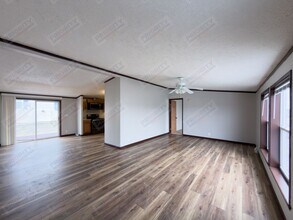 3814 Foothills Blvd in Gillette, WY - Building Photo - Building Photo