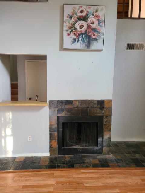 3801 Tanglewilde St in Houston, TX - Foto de edificio - Building Photo