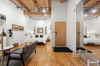 10303-10107 107 St NW in Edmonton, AB - Building Photo - Building Photo