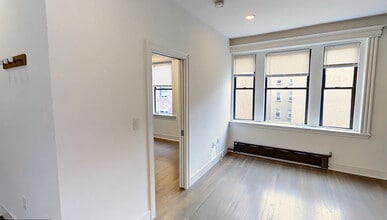 35 Queensberry St in Boston, MA - Foto de edificio - Building Photo