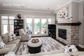 12670 Pflumm Rd in Olathe, KS - Building Photo - Building Photo