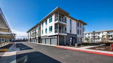 The Offset in Sacramento, CA - Foto de edificio - Building Photo