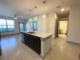 551 E Finley Blvd, Unit 4110 in Anna, TX - Building Photo