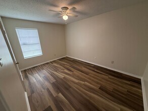 12 Southland Ct in Maumelle, AR - Foto de edificio - Building Photo