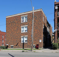 99-101 Connaught Ave S in Hamilton, ON - Building Photo - Building Photo