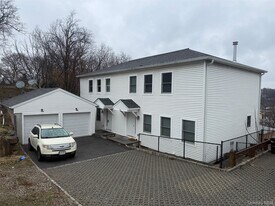 62 Gibson Pl in Yonkers, NY - Building Photo
