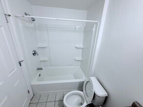 179 Winnisimmet St, Unit 3 in Chelsea, MA - Foto de edificio - Building Photo