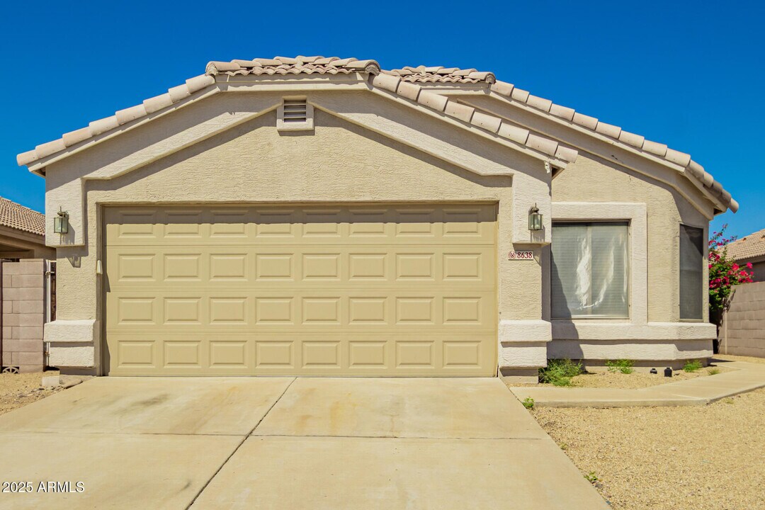 8638 W Mauro Ln in Peoria, AZ - Building Photo