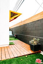 11924 Juniette St in Los Angeles, CA - Building Photo - Building Photo