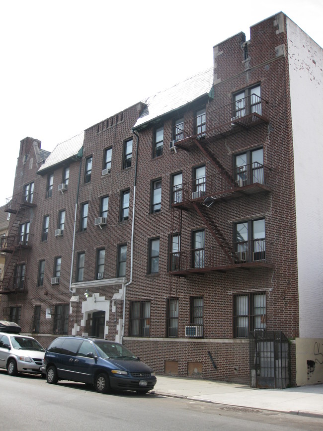 1320 47th St in Brooklyn, NY - Building Photo - Building Photo