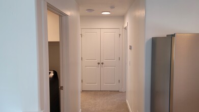 8146 W Gallatin Peak Rd, Unit 1 in Magna, UT - Building Photo - Building Photo