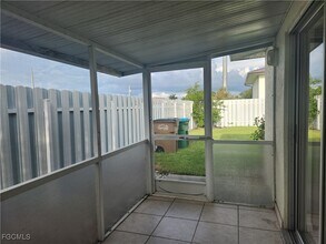 1623 SW Santa Barbara Pl in Cape Coral, FL - Building Photo - Building Photo