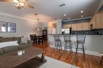 415 St Francis St, Unit 139 in Tallahassee, FL - Foto de edificio - Building Photo