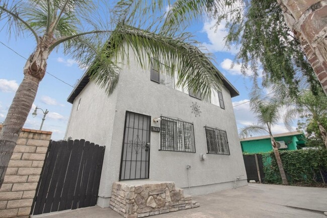 3628 Arroyo Seco Ave in Los Angeles, CA - Building Photo - Building Photo
