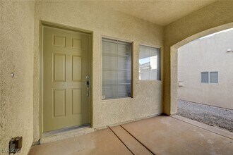 1068 Riddle Glen St in Henderson, NV - Building Photo - Building Photo