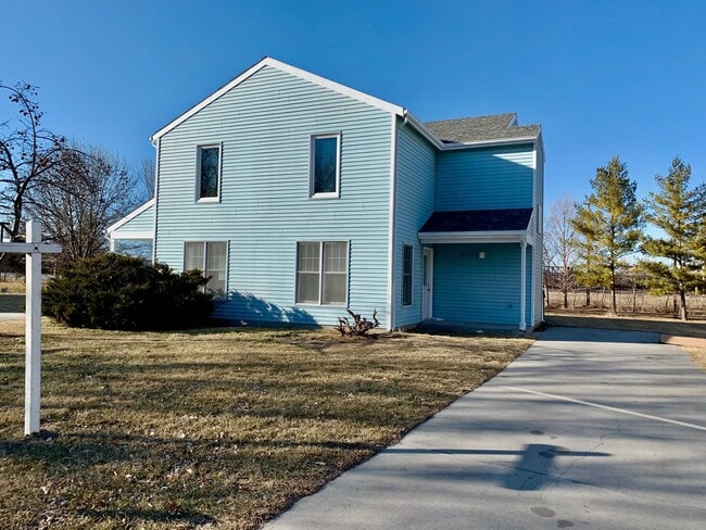 property at 1833 Whittier St