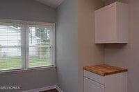 498 Hemlock Dr photo'