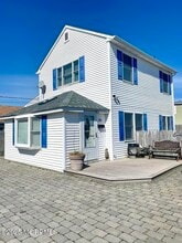 62A Inlet Dr in Point Pleasant Beach, NJ - Building Photo - Building Photo