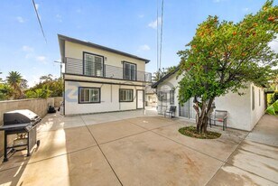 Unit ADU in Los Angeles, CA - Building Photo