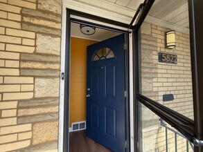 5822 W 64th Pl in Chicago, IL - Building Photo - Building Photo