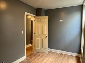 648 W 60th St in Chicago, IL - Building Photo - Building Photo