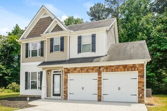 8162 Brookbend Dr in Douglasville, GA - Building Photo - Building Photo