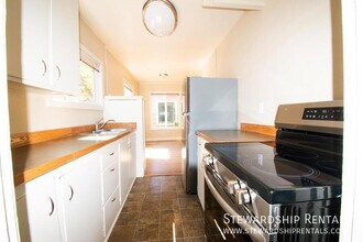 1376 W 6th Ave in Eugene, OR - Building Photo - Building Photo