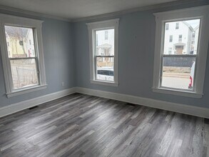 201 Auburn St in Manchester, NH - Building Photo - Building Photo