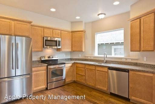 556 1/2 Prospect St in Seattle, WA - Building Photo - Building Photo